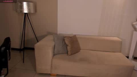 Snapshot of mariaherrera_ chatting on October 2025 08:09:02 PM MARIA HERRERA  online show from October 2025 08:09:02 PM
