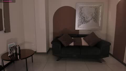 Snapshot of mariaherrera_ chatting on October 2025 08:52:01 PM MARIA HERRERA  online show from October 2025 08:52:01 PM