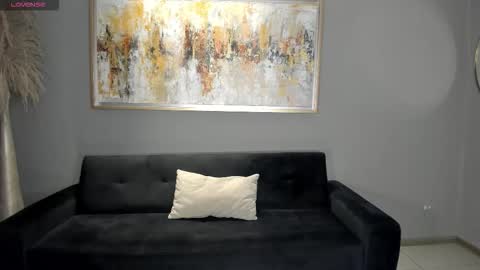 Snapshot of mariaherrera_ chatting on December 2025 06:12:02 PM MARIA HERRERA online show from December 2025 06:12:02 PM