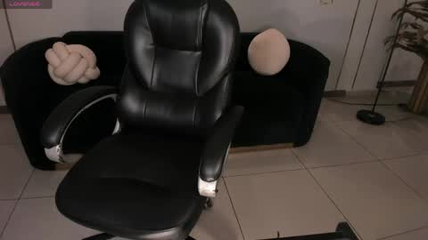 Snapshot of mariaherrera_ chatting on April 2026 09:30:02 PM MARIA HERRERA online show from April 2026 09:30:02 PM