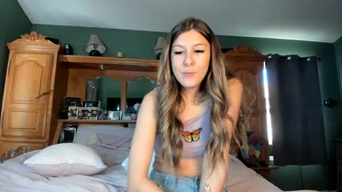 Snapshot of mariahpinkkitty chatting on May 2026 12:38:02 AM Pinkkitty online show from May 2026 12:38:02 AM