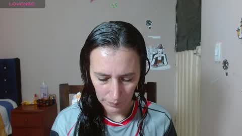 Snapshot of mariam_wish1 chatting on May 2026 06:37:01 PM mariam_wish1 online show from May 2026 06:37:01 PM