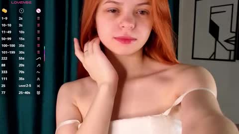 Snapshot of mariamcreedon chatting on November 2025 01:31:01 AM My name is Molly this is my first day online show from November 2025 01:31:01 AM