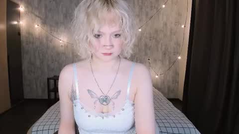 Maria online show from February 2026 01:04:02 AM