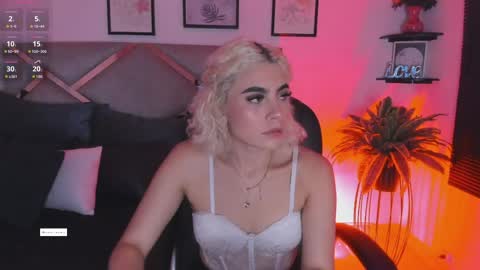 Marian online show from May 2026 07:01:02 PM