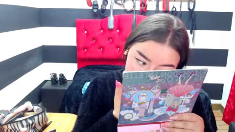 Marian online show from January 2025 03:53:02 AM