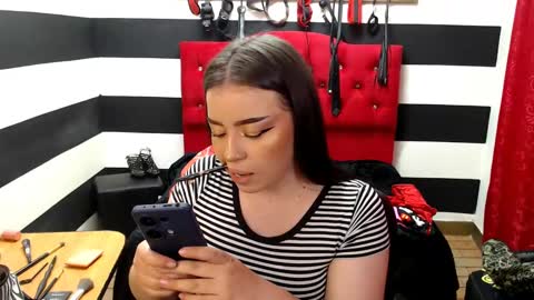 Marian online show from February 2025 03:03:01 AM