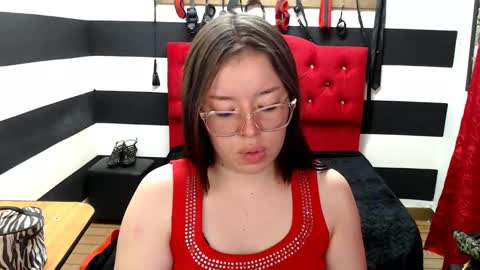 Marian online show from February 2025 02:33:02 AM