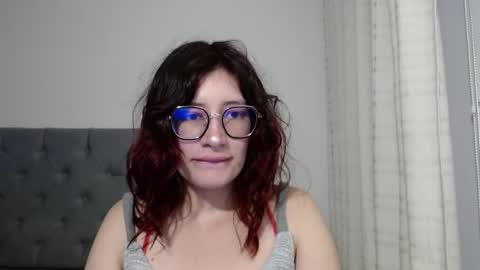 Mariana online show from January 2025 10:13:01 PM