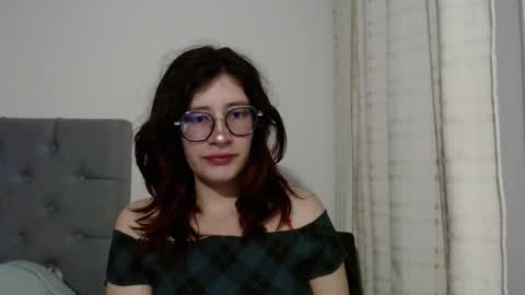 Mariana online show from February 2025 06:04:01 AM