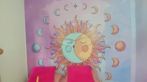 mariana_16_ online show from September 2025 06:40:02 PM