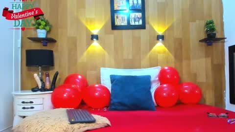 Snapshot of mariana_aangel chatting on February 2025 08:15:02 PM Mariana Angel online show from February 2025 08:15:02 PM