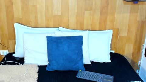 Snapshot of mariana_aangel chatting on October 2025 06:28:02 PM Mariana Angel online show from October 2025 06:28:02 PM