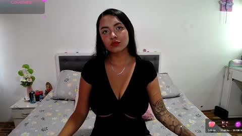 mariana_sara online show from January 2025 12:39:02 PM