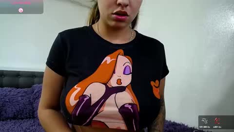 mariana_sara online show from March 2025 01:38:02 PM