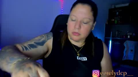 Emely  online show from April 2026 07:44:02 AM