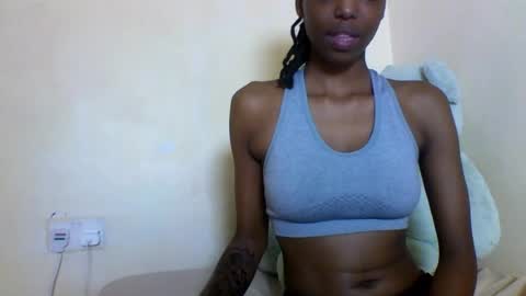 Snapshot of mariana_stacx chatting on June 2026 09:56:02 PM Mariana online show from June 2026 09:56:02 PM