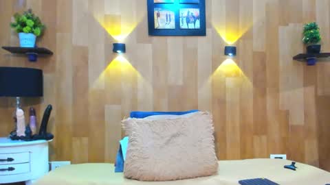 Mariana Angel online show from February 2025 10:36:02 PM