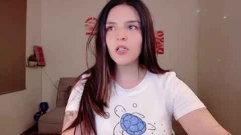 Snapshot of mariangeel_ chatting on June 2026 12:54:01 AM mariangeel_ online show from June 2026 12:54:01 AM