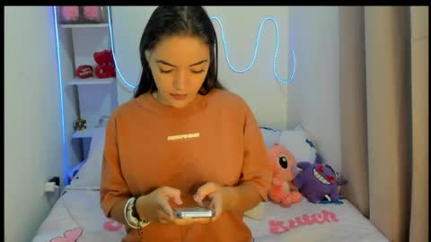 Snapshot of mariangel_3 chatting on July 2026 03:07:01 PM Mariangel online show from July 2026 03:07:01 PM