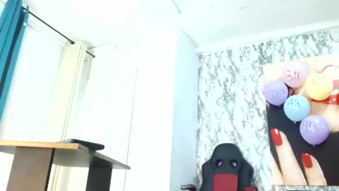 Snapshot of mariani_smith chatting on October 2025 12:50:01 PM Mariani online show from October 2025 12:50:01 PM