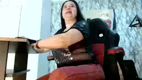 Snapshot of mariani_smith chatting on November 2025 01:40:01 PM Mariani online show from November 2025 01:40:01 PM