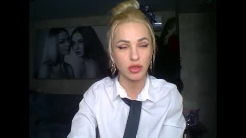 Snapshot of marianna1977 chatting on February 2025 08:49:02 PM marianna1977 online show from February 2025 08:49:02 PM