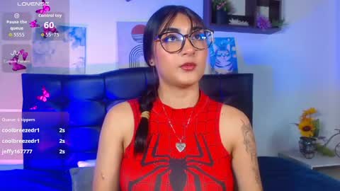 Marian online show from April 2026 09:37:02 PM