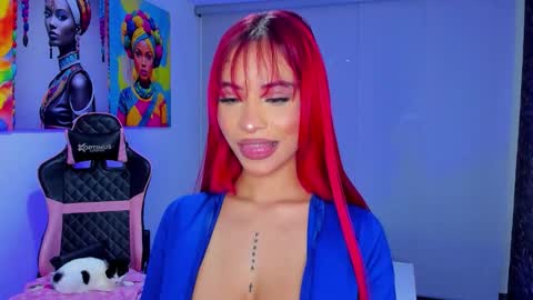 M A R I A N E online show from December 2025 03:46:01 AM