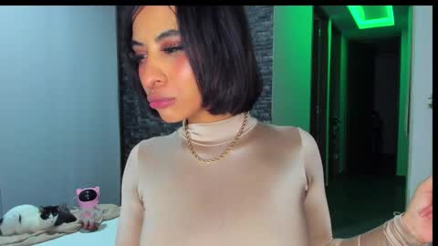 M A R I A N E online show from March 2026 08:51:02 AM