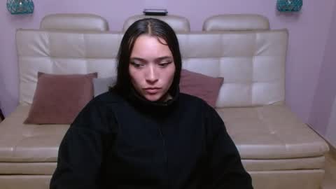 marianne_cam online show from April 2026 09:04:01 PM