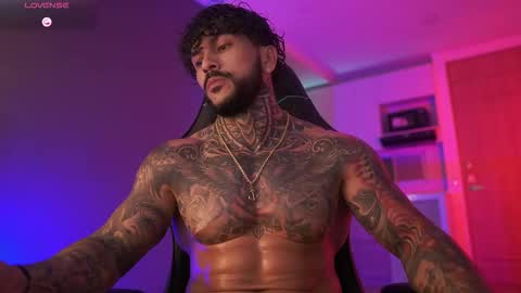 Mariano Costa online show from October 2025 02:36:02 AM