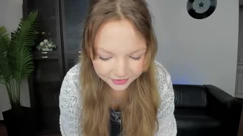 Snapshot of mariarobinsone chatting on September 2025 07:51:02 PM mariarobinsone online show from September 2025 07:51:02 PM