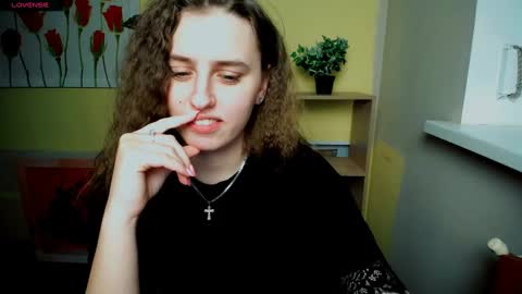 Mariia online show from February 2025 05:48:01 PM