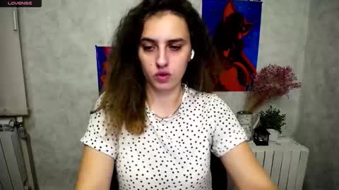 Mariia online show from September 2025 07:57:01 AM