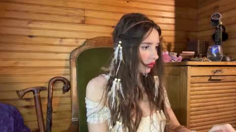 Marie online show from February 2026 04:40:01 PM