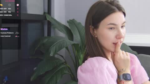 Marie LEAVE YOUR  WITH ME online show from April 2026 11:59:01 AM