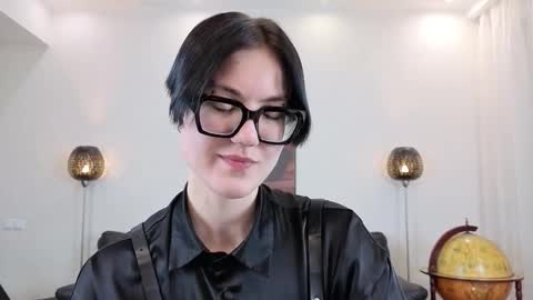 Marie Fitch online show from March 2026 12:26:02 AM