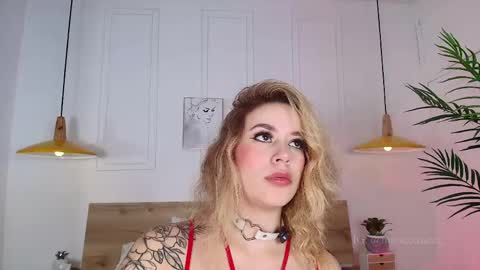 Snapshot of mariee_rosee chatting on June 2026 12:12:02 AM Mary online show from June 2026 12:12:02 AM