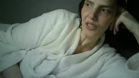 Mariejojo online show from November 2025 01:50:01 PM