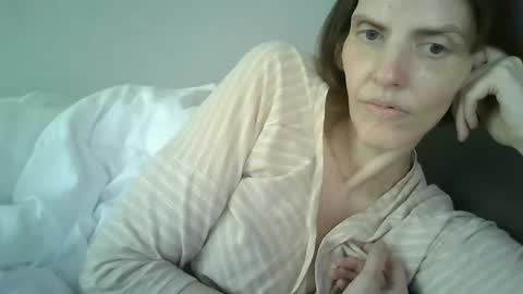 Mariejojo online show from April 2026 03:34:02 PM