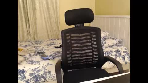 Snapshot of mariejuana_bliss chatting on October 2025 09:39:01 PM mariejuana online show from October 2025 09:39:01 PM