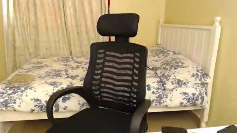 mariejuana online show from February 2026 10:05:01 AM