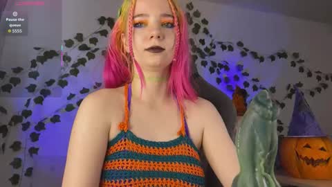 Mariel Gold online show from October 2025 05:31:01 AM