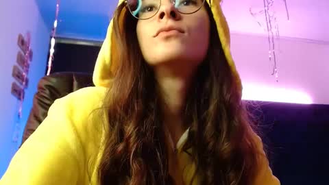 Snapshot of mariel_sins21 chatting on January 2025 07:00:02 PM Mariie online show from January 2025 07:00:02 PM