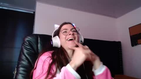 Snapshot of mariel_sins21 chatting on January 2025 02:51:02 PM Mariie online show from January 2025 02:51:02 PM