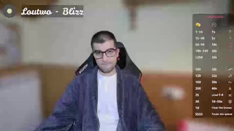 Marie online show from November 2025 05:00:01 PM