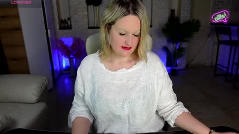 mariemlui online show from April 2026 03:09:02 PM