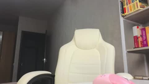 Snapshot of marietta__castro chatting on October 2025 01:32:01 PM Marietta online show from October 2025 01:32:01 PM