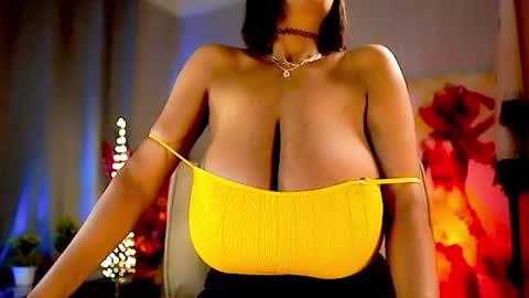 Snapshot of mariicha chatting on June 2026 09:14:01 AM Nikita - Scroll down and read my bio please. New Pictures in Bio online show from June 2026 09:14:01 AM